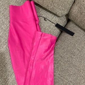 NEW Small Carbon 38 Takara shine pink leggings.